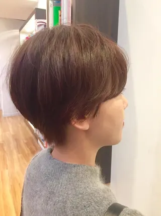 ショート カラー Sola by  little所属・クボキ サヤのヘアスタイル