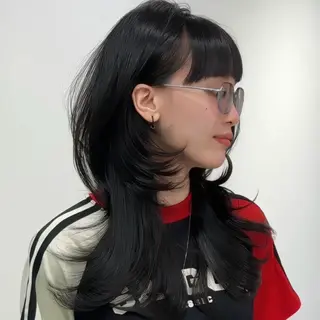 ミディアム SHIN レイヤー‪‪カットのヘアスタイル