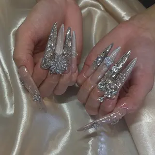 ネイル la vie  Luire所属・la vie Luire ｱｽｶのネイルデザイン