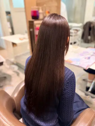 ロング abie hair所属・コスパ◎/ナチュラル カラー/グレイ/佑壮のヘアスタイル