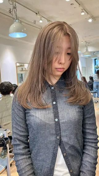 セミロング カラー じゅわっと暖色カラー 🍊Moemiのヘアスタイル