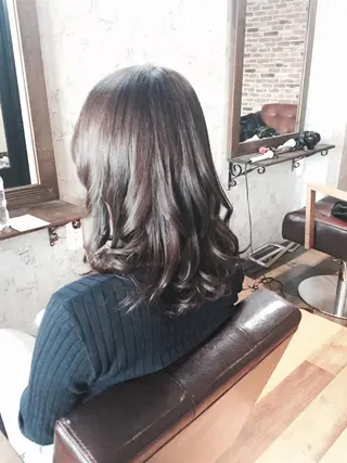 ミディアム カラー 渡邊 健一のヘアスタイル