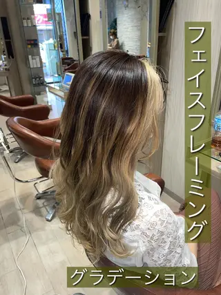 ロング カラー 嶋田 ゆきのヘアスタイル