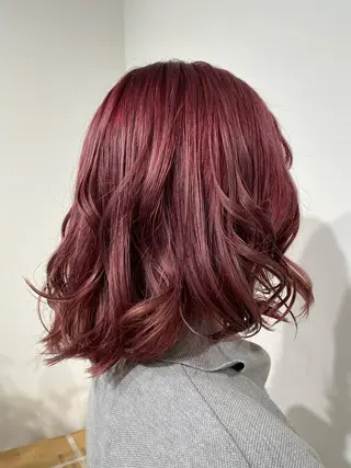 ミディアム カラー 🪐 TenTen🪐のヘアスタイル