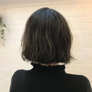 ショート パーマ ハイライト✖️ 暗髪🤎Nahoのヘアスタイル