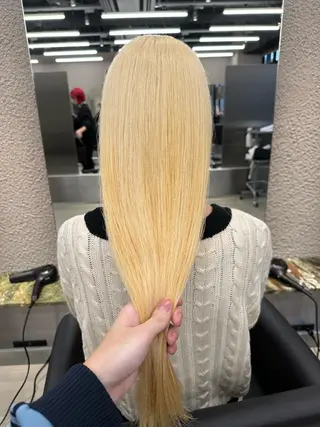 セミロング カラー 鈴木/ミルクティー/ ブリーチ/ボブ/のヘアスタイル