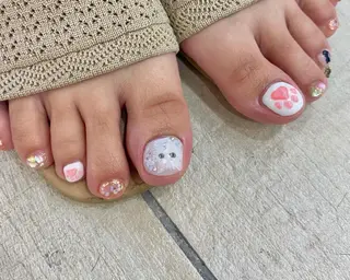 ネイル 安藤 彩乃のネイルデザイン