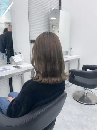 カラー 透明感☘️赤み消し カラー☘️横浜美容室のヘアスタイル