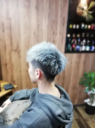 メンズ カラー 北林 弘展のヘアスタイル