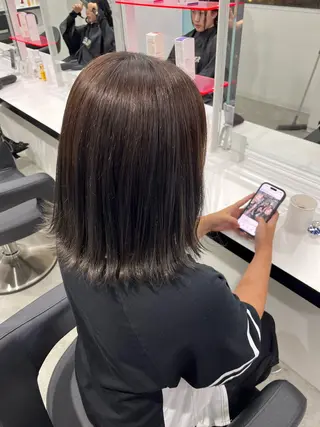 ショート カラー みう/仙台/暖色/ 艶髪/顔周りカット/のヘアスタイル