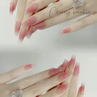 ネイル SAKURA 🍒のネイルデザイン