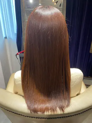 ロング 植田 彩加のヘアスタイル