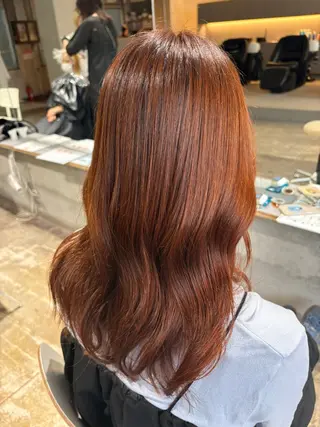 セミロング カラー 玉置 七海のヘアスタイル
