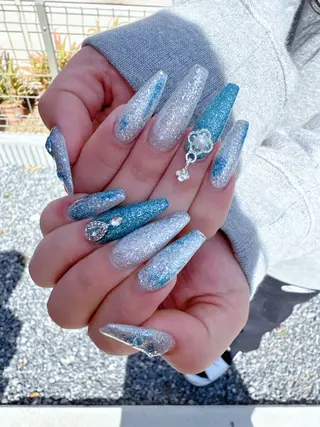 ネイル 高島 夏海のネイルデザイン