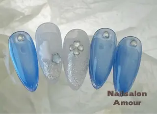 ネイル 🫧 はる🩵のネイルデザイン