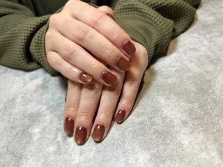 ネイル emiiro nail所属・橋本 由菜のネイルデザイン