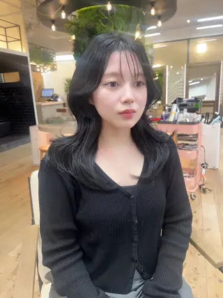 セミロング 🩶レイヤーカット/ さわ🩶のヘアスタイル