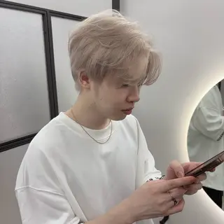 カラー メンズ Ren. 🦋デザインカラーのヘアスタイル