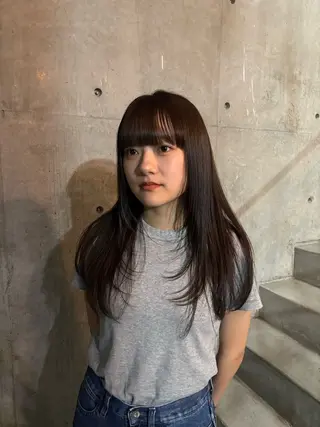 ロング 池田 晴乃のヘアスタイル