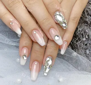 ネイル ✨荒木 🌙のネイルデザイン