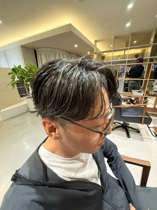 ショート カラー labyrinthノーブル所属・メンズ特化西村 雄太のヘアスタイル