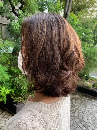 ミディアム カラー 多田 彩香のヘアスタイル