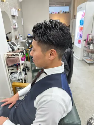 パーマ メンズ 八谷 将平のヘアスタイル