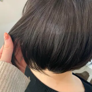 ショート カラー 田中 優衣のヘアスタイル