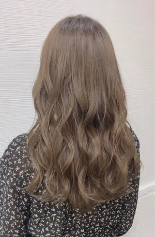 カラー RYOTA / 泉中央のヘアスタイル