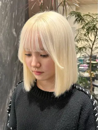 ミディアム カラー salowin原宿iori所属・💋ハイトーンデザイ ンヘア💋A'nyuのヘアスタイル