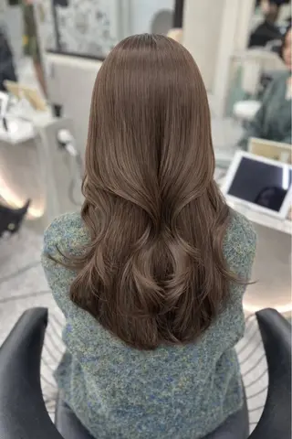 ミディアム カラー 【透明感ヘア】 吉村　清志のヘアスタイル