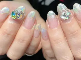 ネイル Lefreak (レフリーク).のネイルデザイン