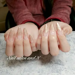 ネイル and Nのネイルデザイン