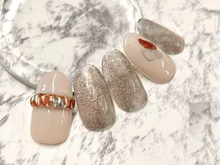 ネイル 杉山 ネイリストのネイルデザイン