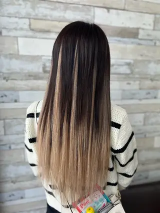 ロング B-W ⭐️REIKOのヘアスタイル