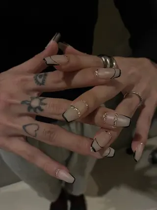 ネイル スマイルニコ ☺︎Hinaのネイルデザイン