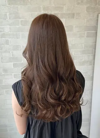 ロング カラー 本多 いぶきのヘアスタイル