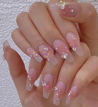 ネイル AB マツエクネイルサロンのネイルデザイン