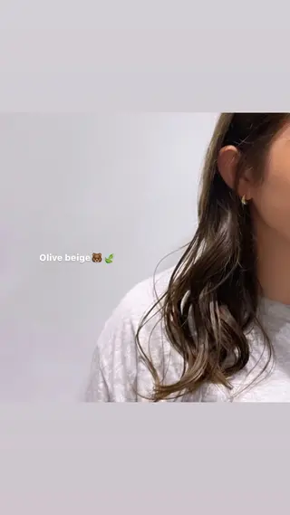 カラー いまかわ ゆなのヘアスタイル