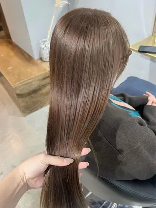 ロング カラー akane/ベージュ /オリーブ/ブラウンのヘアスタイル