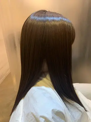 livLim所属・祖師ヶ谷大蔵艶髪職人 イシイのヘアスタイル