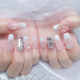 ネイル tomo Hwanyのネイルデザイン