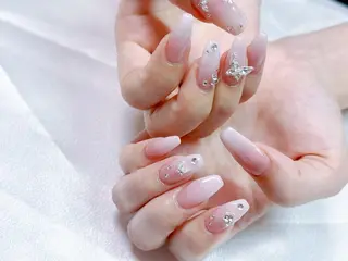 ネイル ~Sol&Luna~ Momonaのネイルデザイン