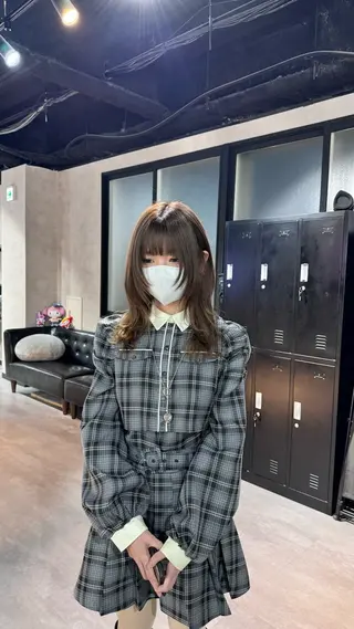 セミロング KISS SWAN所属・B E C H I C O〔べち子〕のヘアスタイル