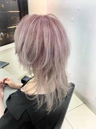 ミディアム カラー ロングウルフ🤍渋谷 🤍Mizukiのヘアスタイル
