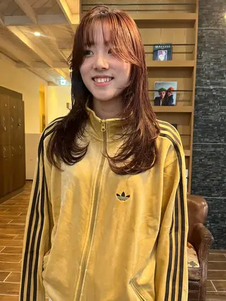 ロング カラー 松野 心音のヘアスタイル