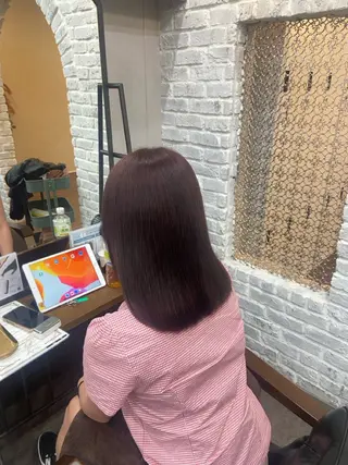 カラー Mejia Riseのヘアスタイル