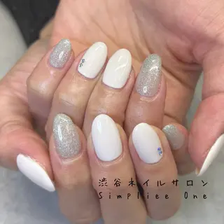 ネイル シンプリーワン渋谷店 ️🫧MAI️🫧のネイルデザイン