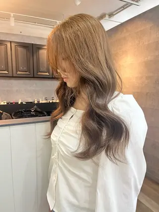 ロング 韓国風透明感カラー 💎YUI💎のヘアスタイル