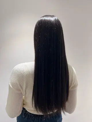 ロング BUZZ 自由が丘所属・ogura hitomiのヘアスタイル